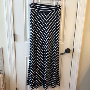 Merona fold down top maxi skirt.